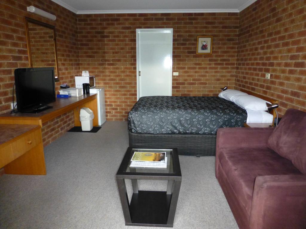 Inverloch Central Motor Inn Exterior foto